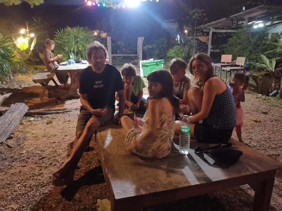 Lanta Bluewave Bungkalow Koh Lanta Thailand